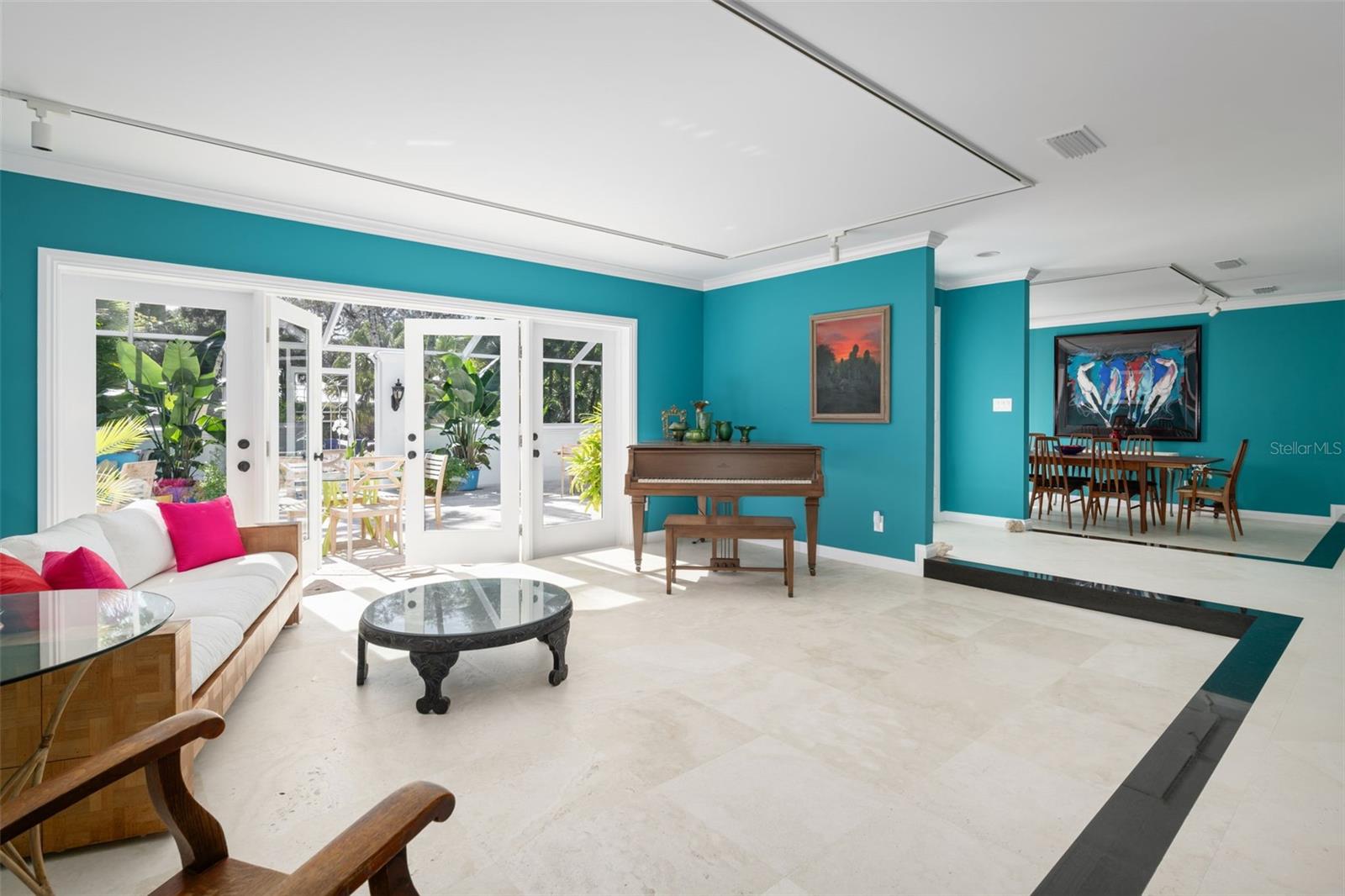 Image 9 of 44 For 315 Greytwig Road