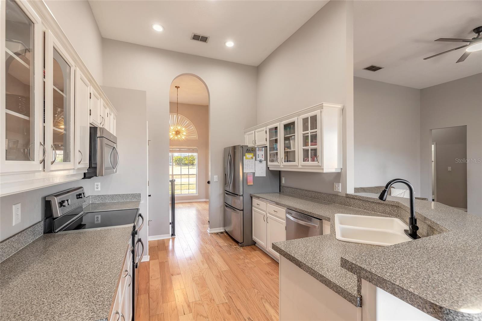 Image 11 of 47 For 1103 Lake Legro Court