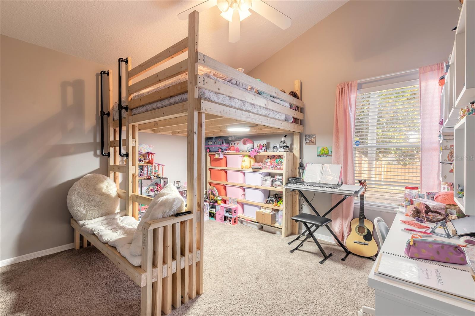 Image 24 of 47 For 1103 Lake Legro Court