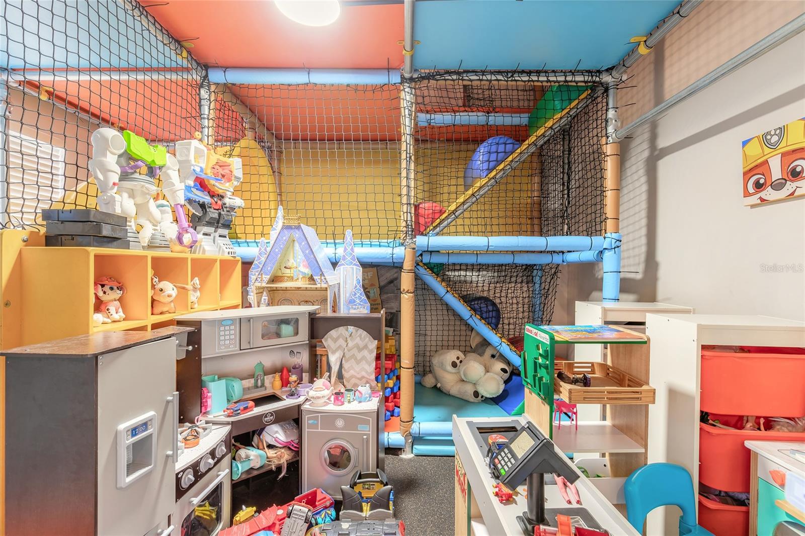 Image 29 of 47 For 1103 Lake Legro Court