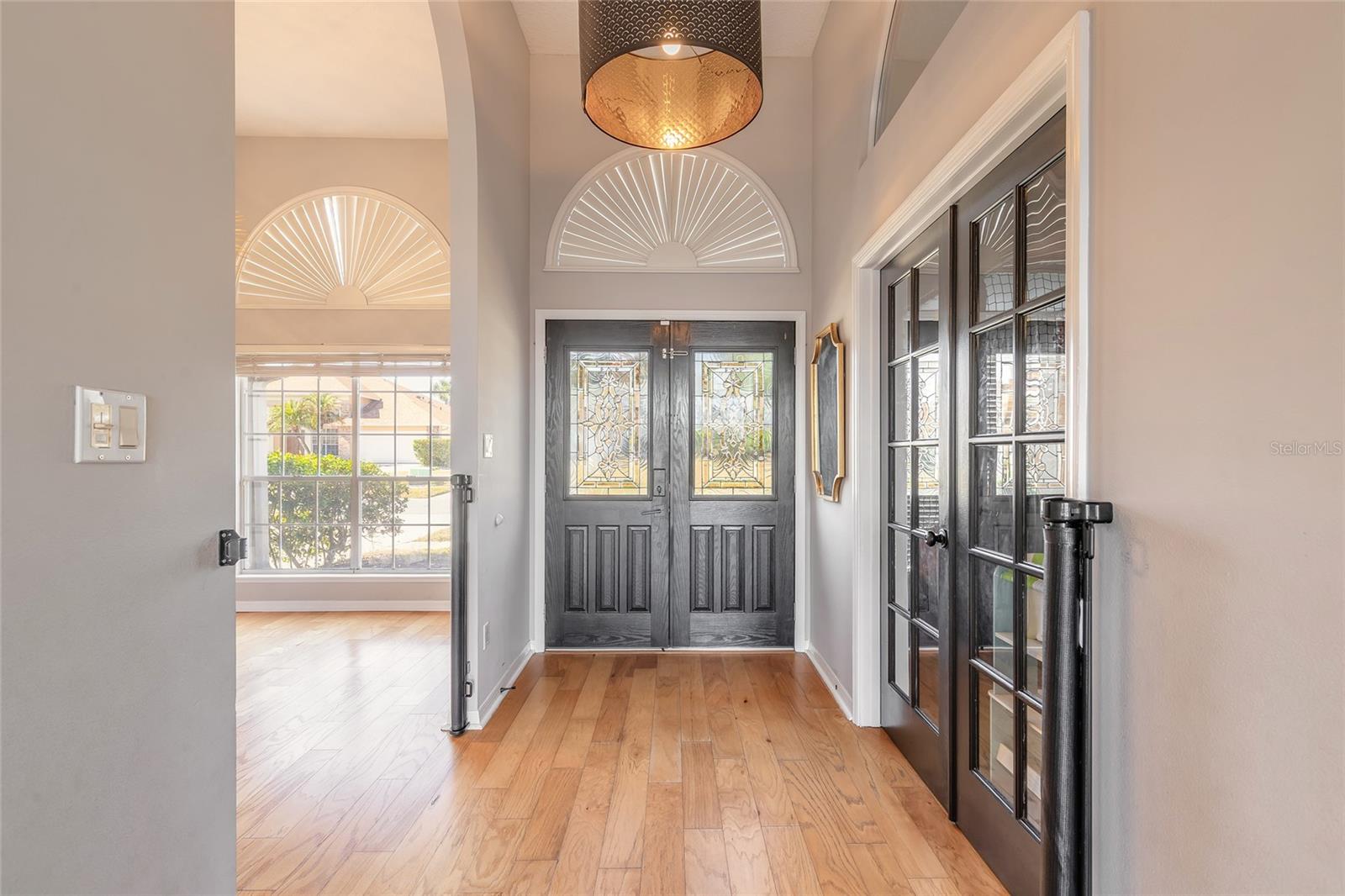 Image 3 of 47 For 1103 Lake Legro Court