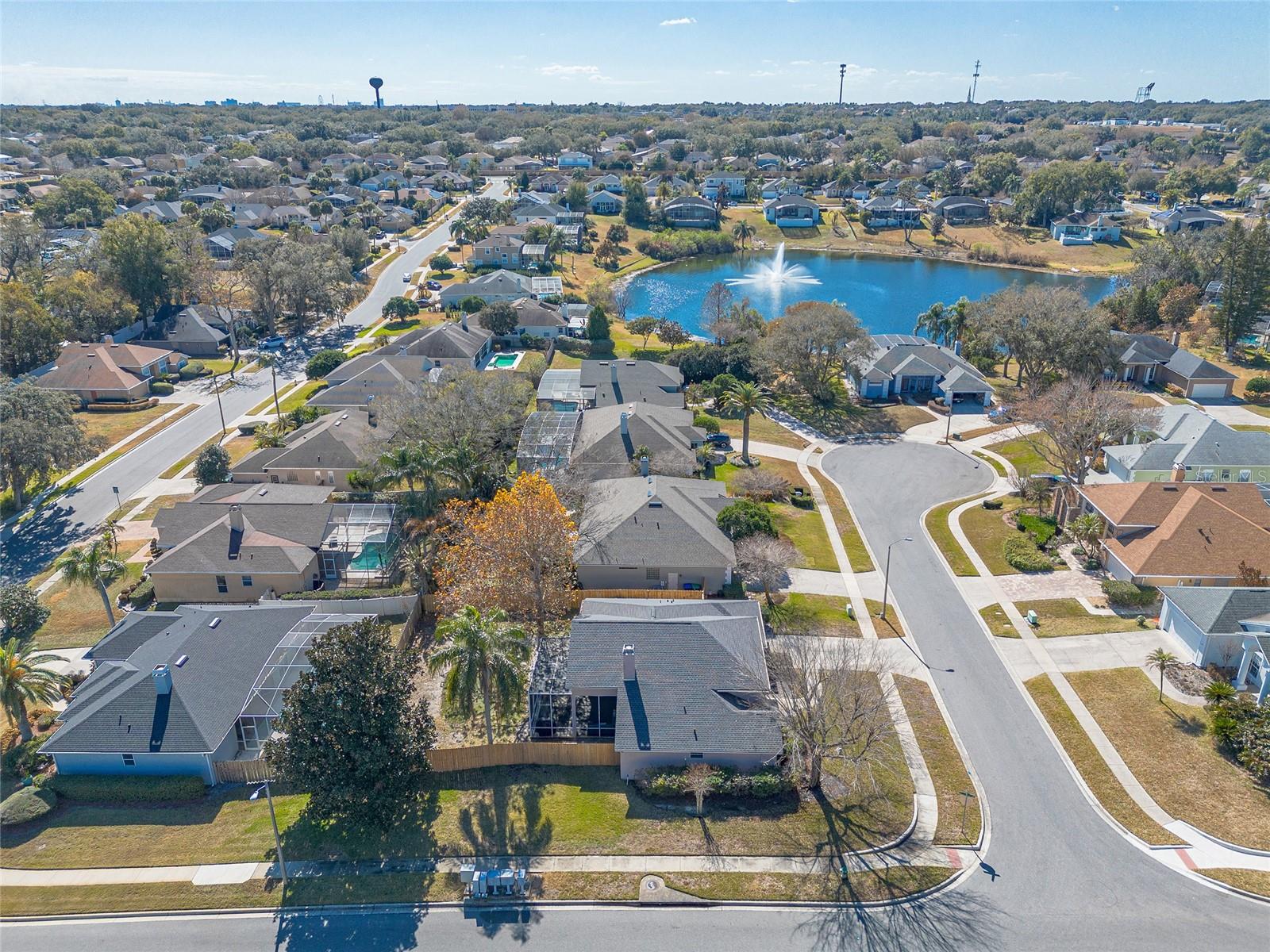 Image 38 of 47 For 1103 Lake Legro Court