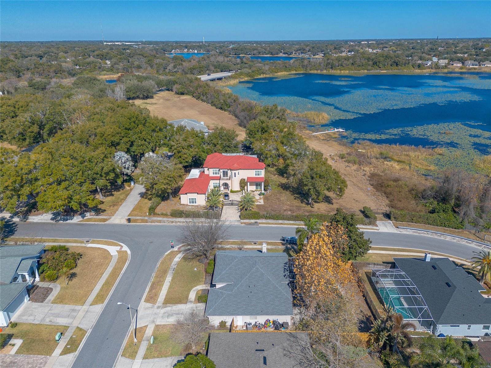 Image 42 of 47 For 1103 Lake Legro Court