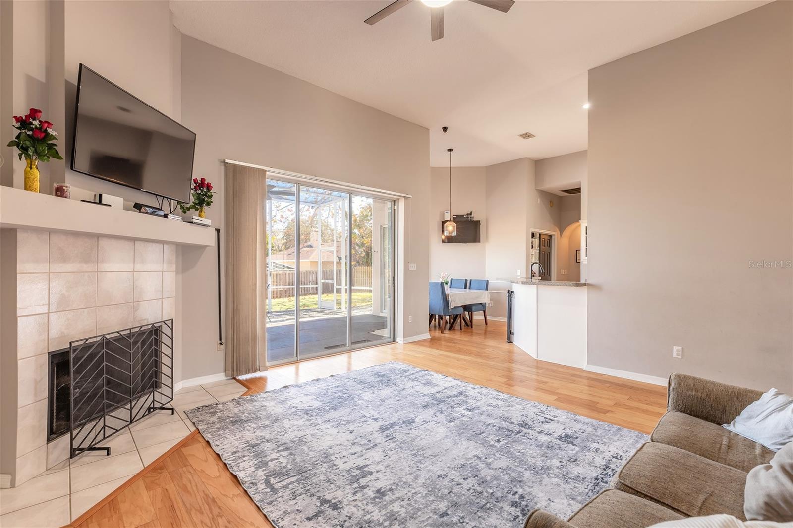 Image 7 of 47 For 1103 Lake Legro Court