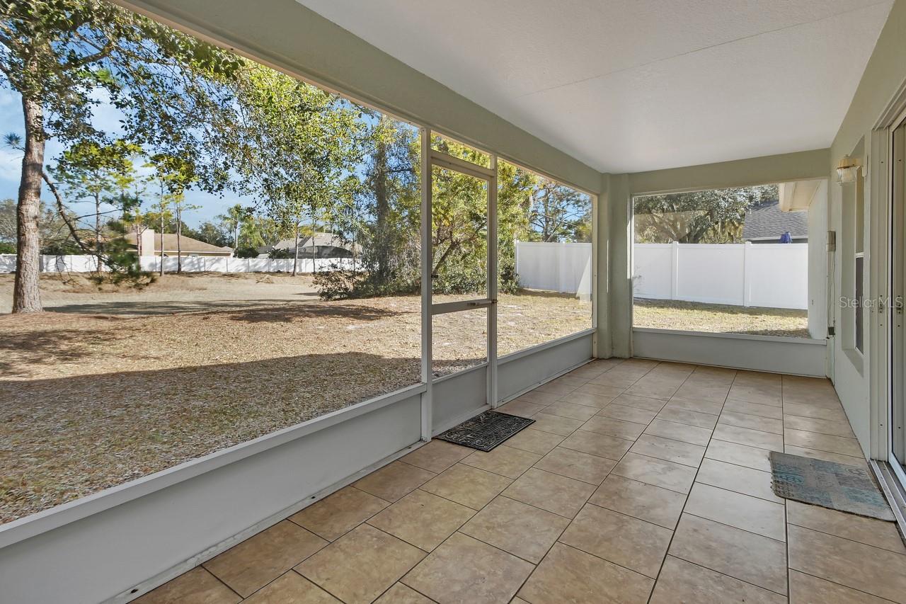 Image 31 of 39 For 1330 Wildberry Lane