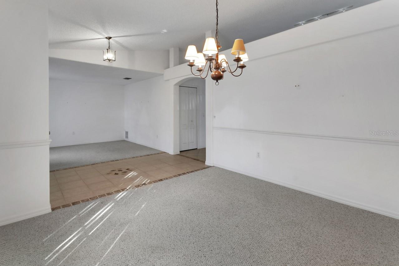 Image 8 of 39 For 1330 Wildberry Lane