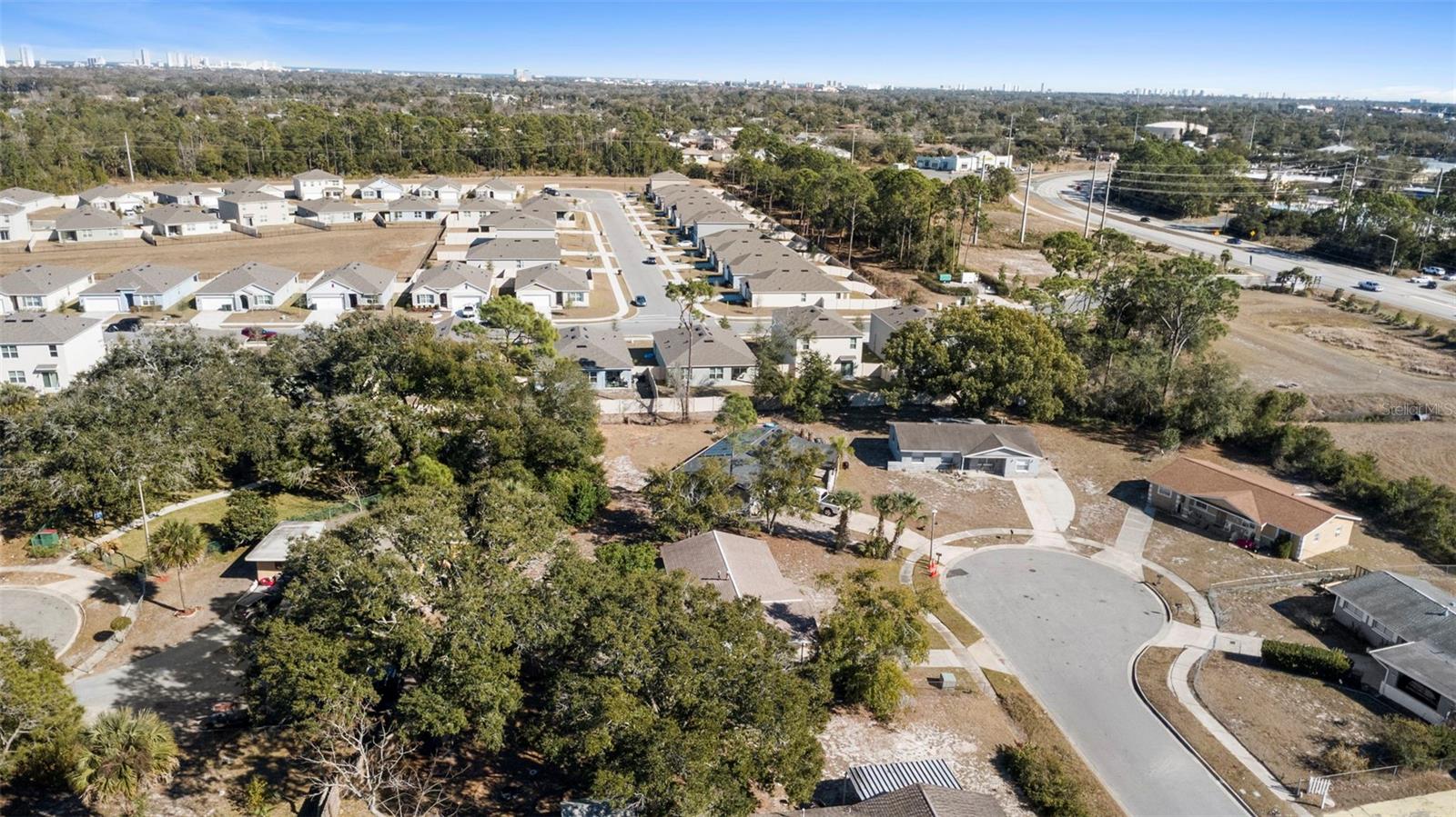 Image 26 of 28 For 1604 Stocking Street