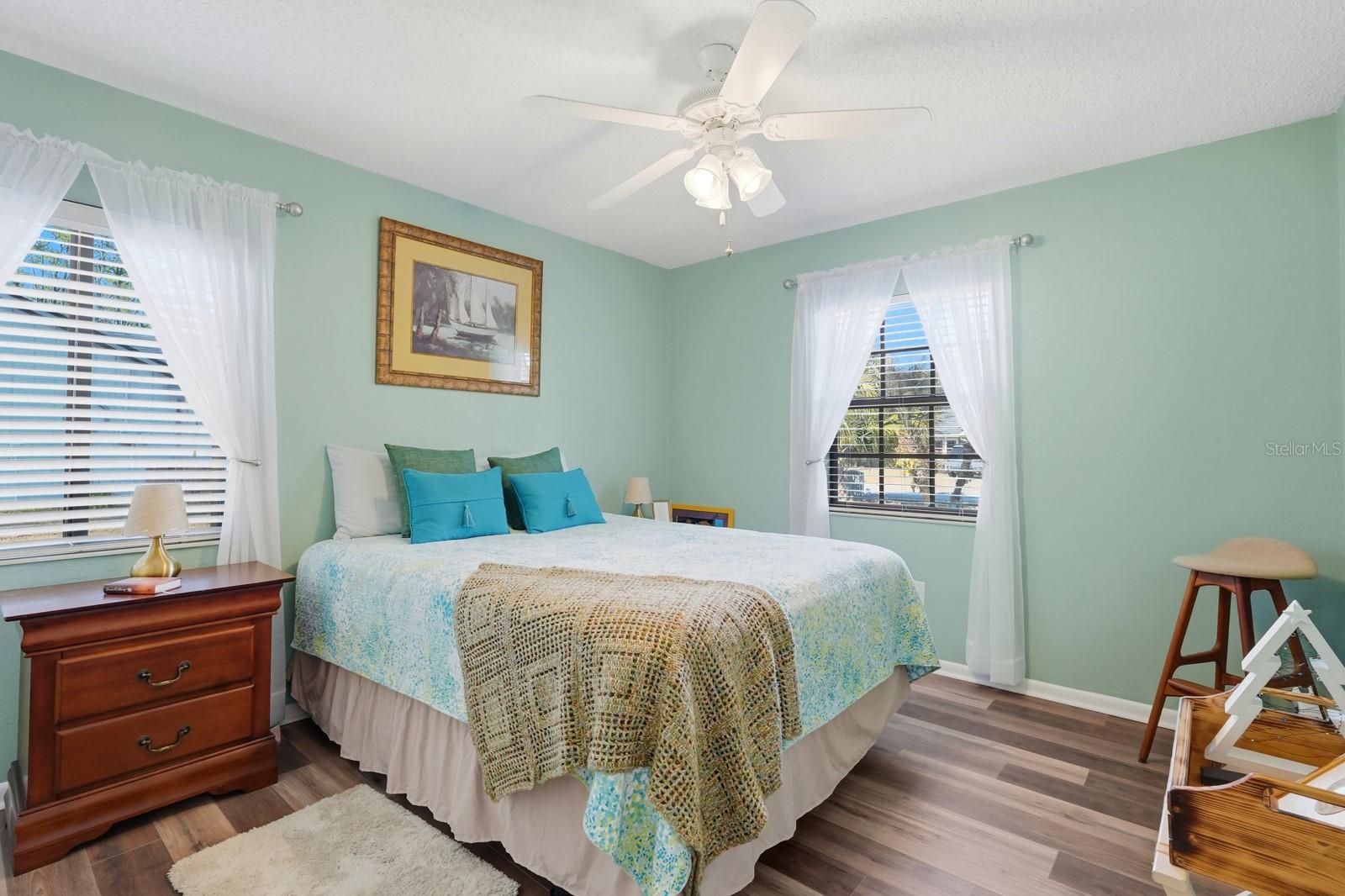 Image 25 of 51 For 57 Weymouth Lane