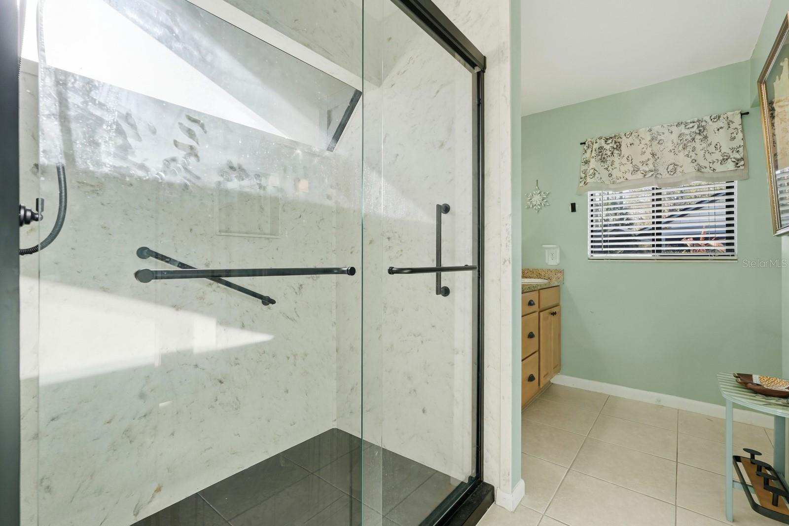 Image 26 of 51 For 57 Weymouth Lane