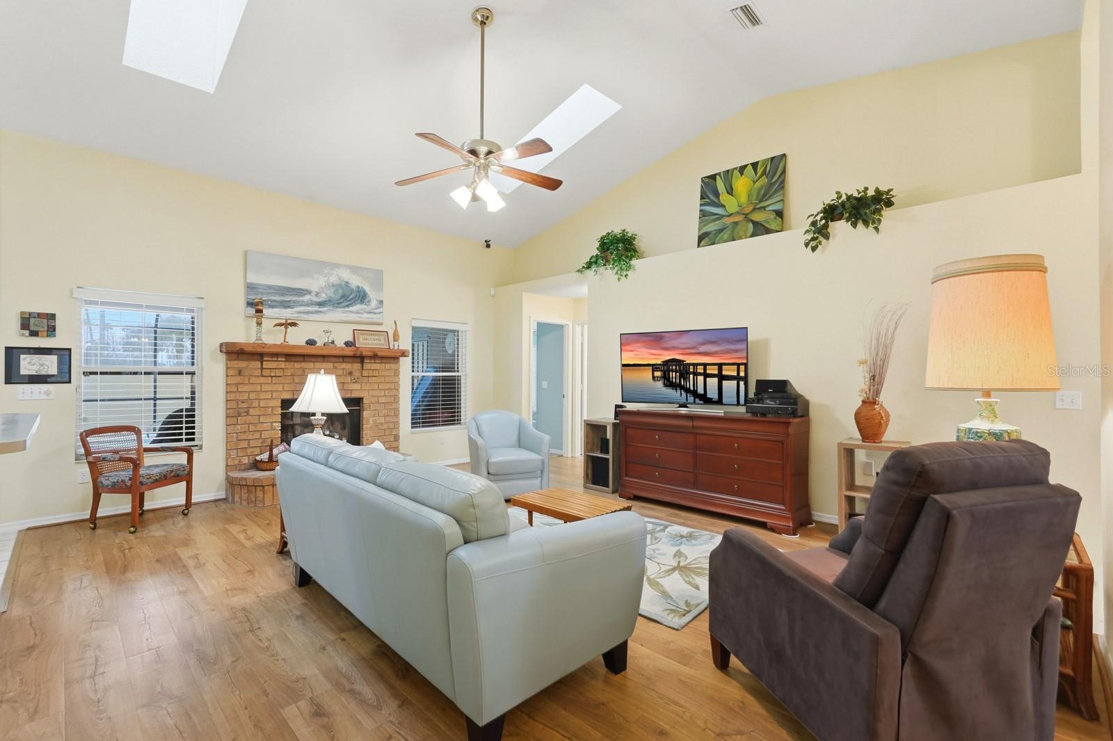 Image 13 of 63 For 90 Bryan Cave Road