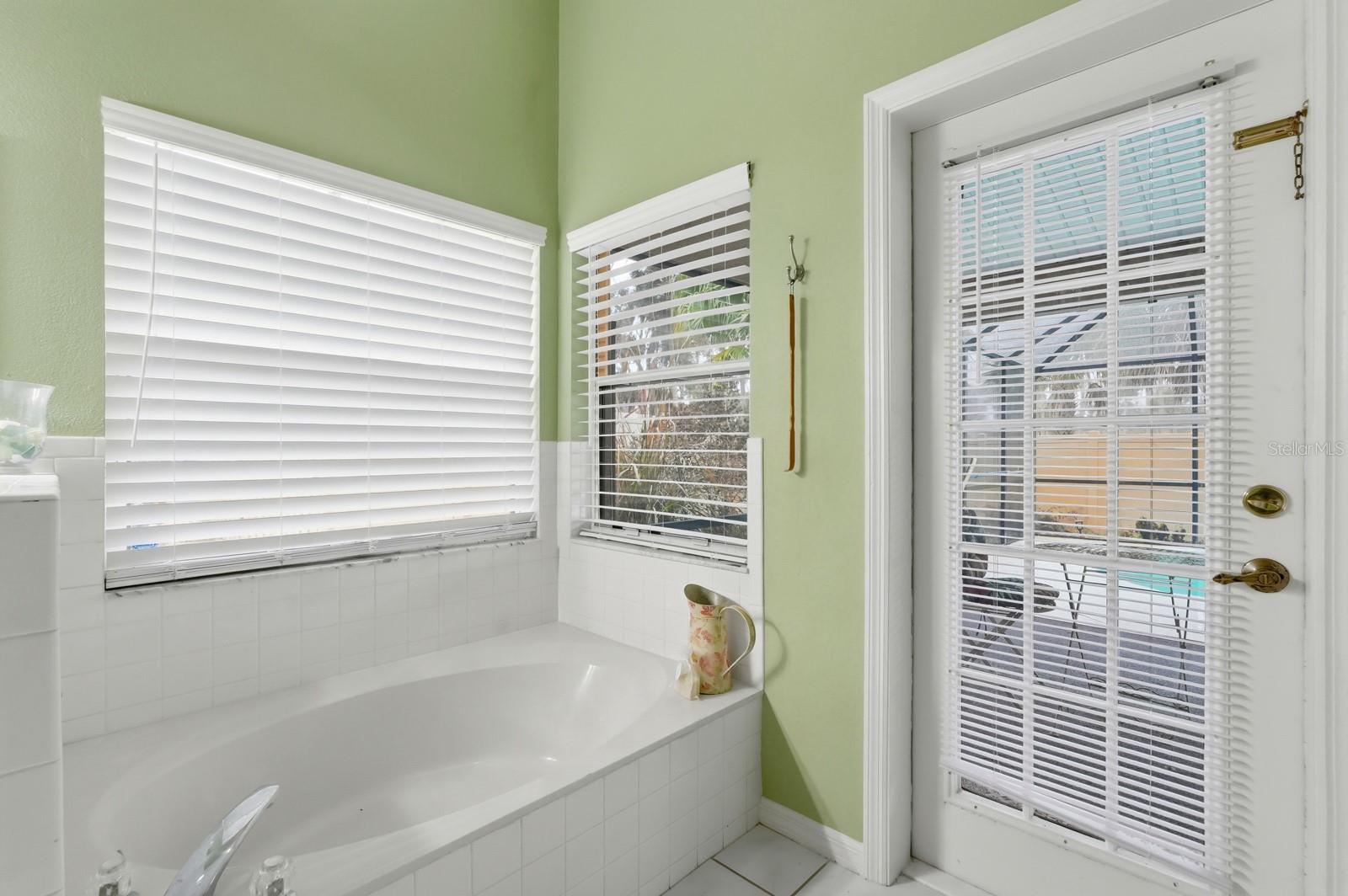 Image 25 of 63 For 90 Bryan Cave Road