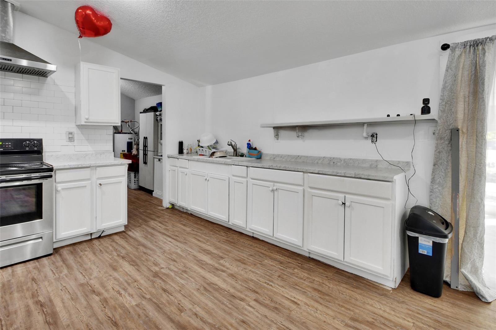 Image 11 of 40 For 2525 Vista Park Drive