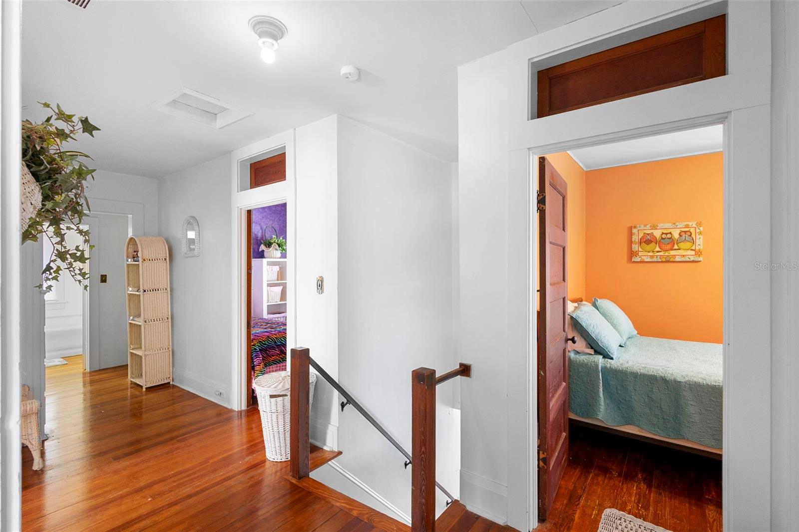 Image 35 of 43 For 529 Leavitt Avenue