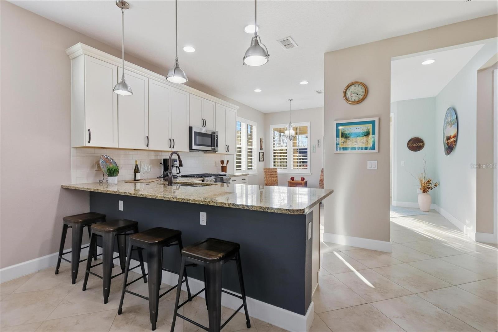 Image 12 of 37 For 1361 Hayton Avenue