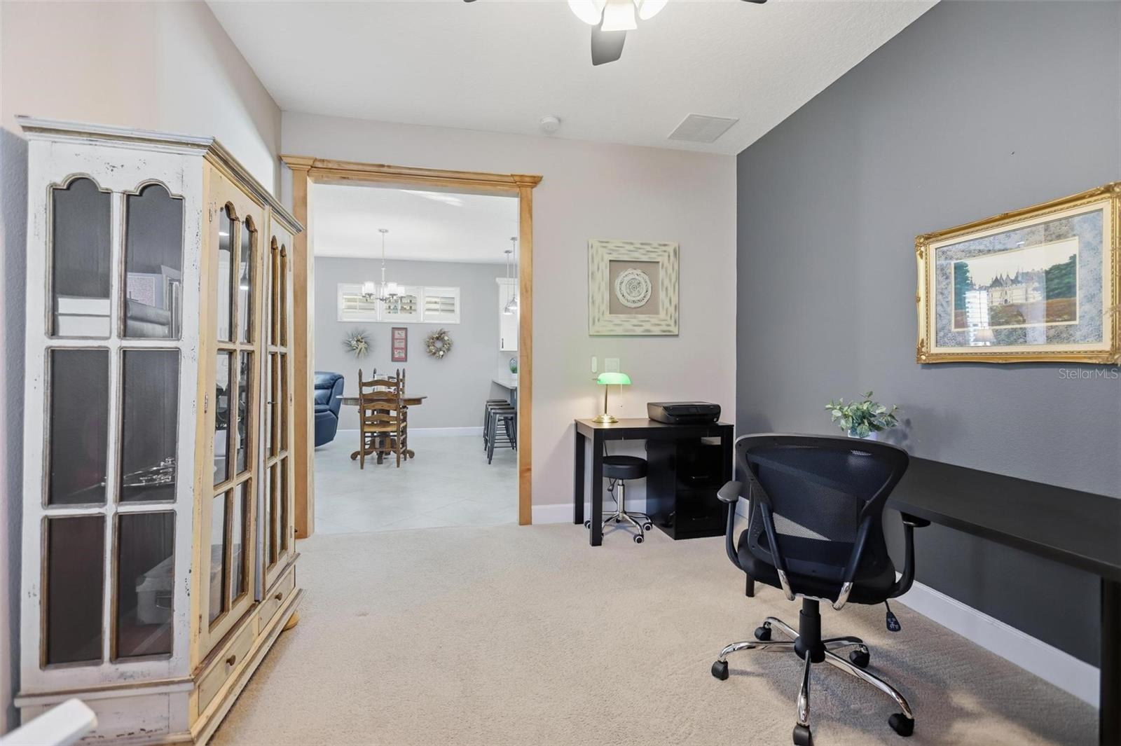 Image 19 of 37 For 1361 Hayton Avenue