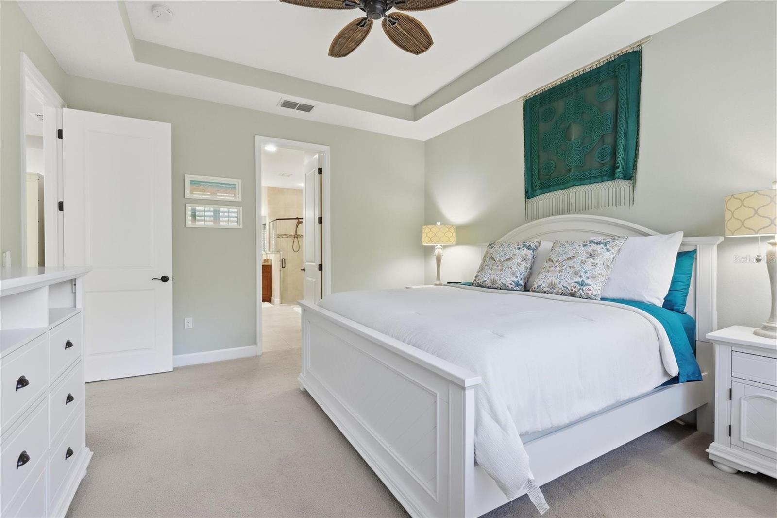 Image 22 of 37 For 1361 Hayton Avenue