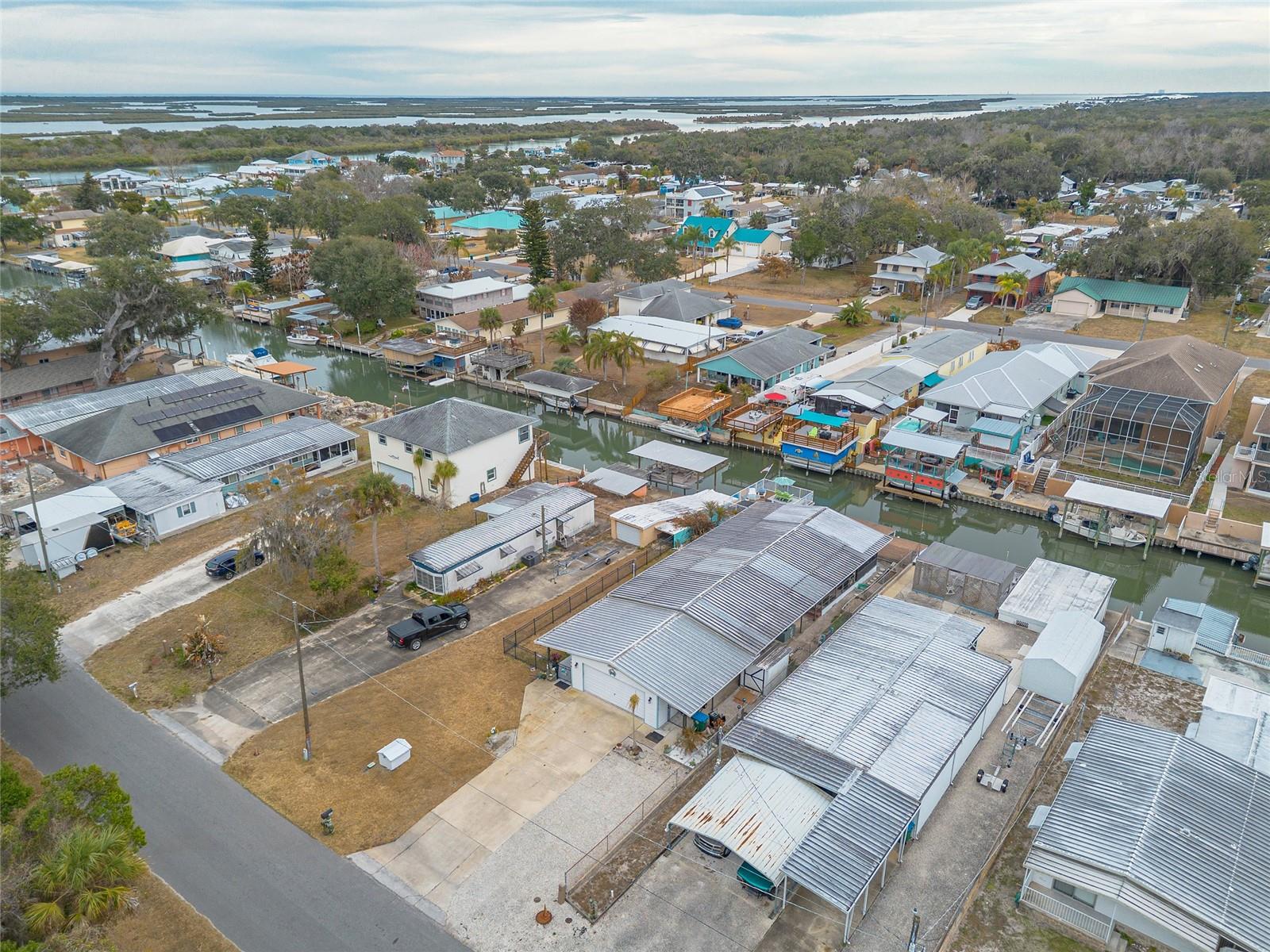 Image 52 of 67 For 191 Ariel Road