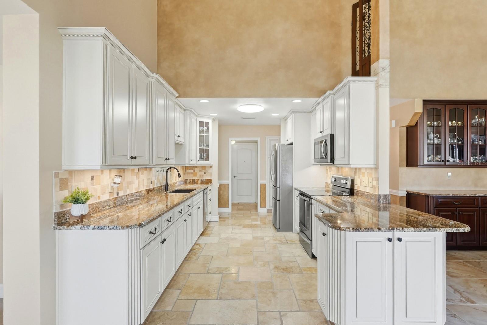 Image 19 of 68 For 739 Bay Tree Court