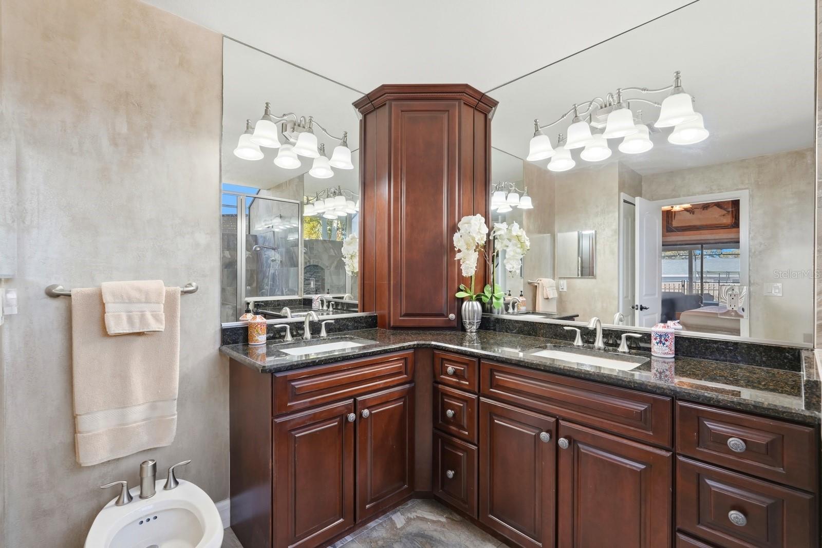 Image 30 of 68 For 739 Bay Tree Court