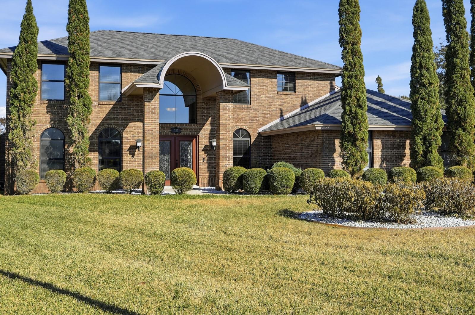 Image 4 of 68 For 739 Bay Tree Court