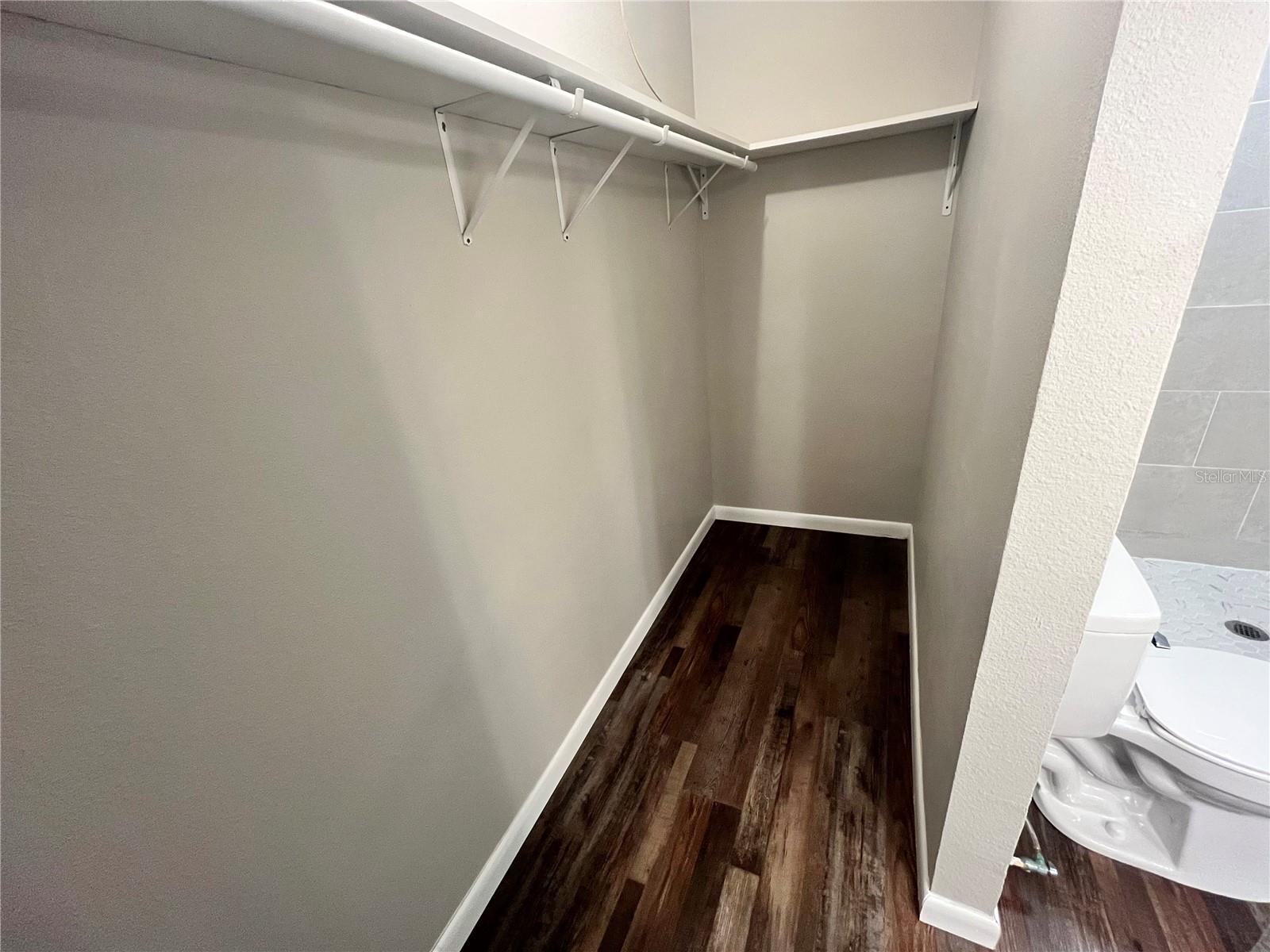 Image 11 of 19 For 601 Andys Court