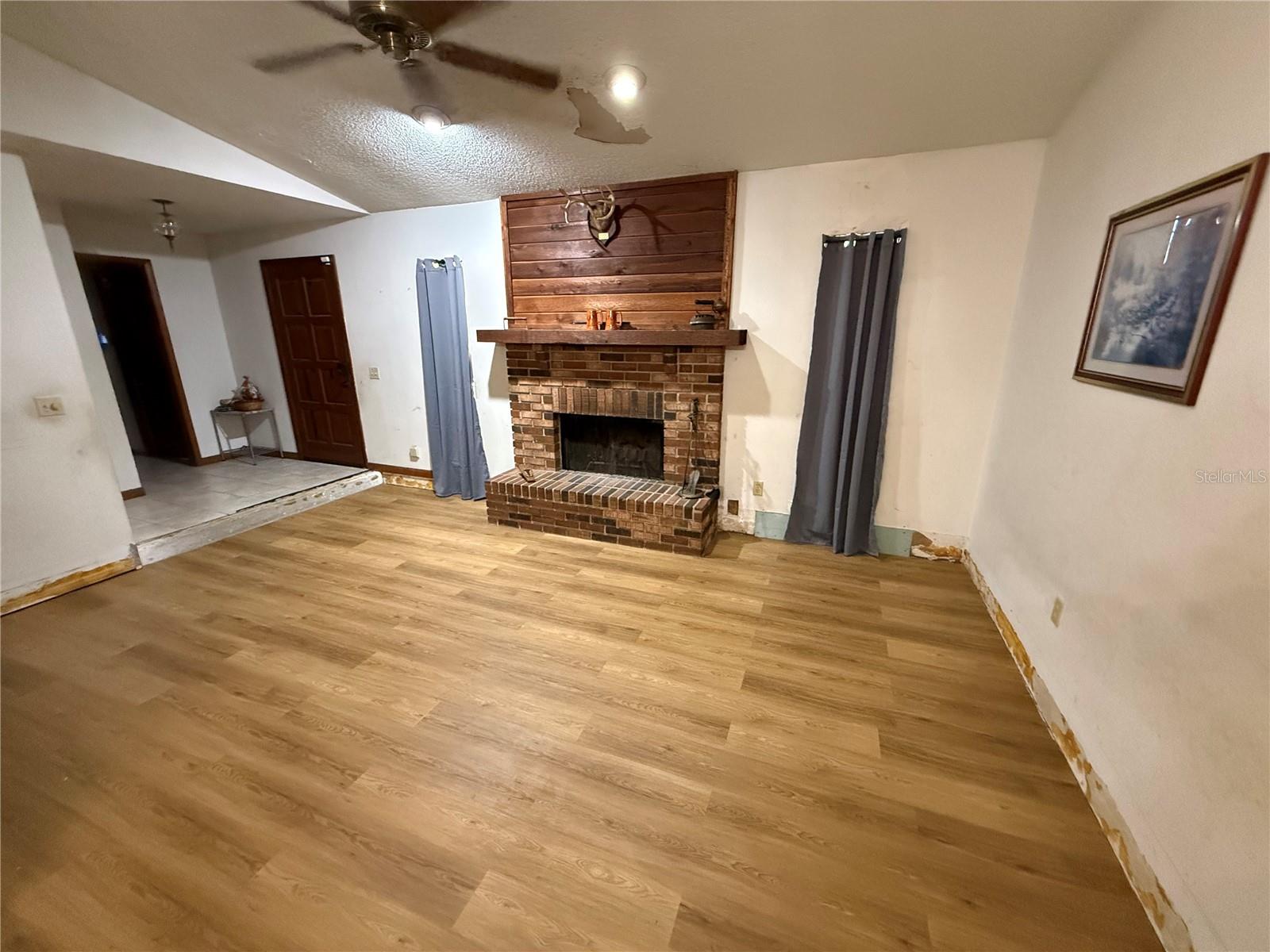 Image 12 of 12 For 3336 T C U Boulevard