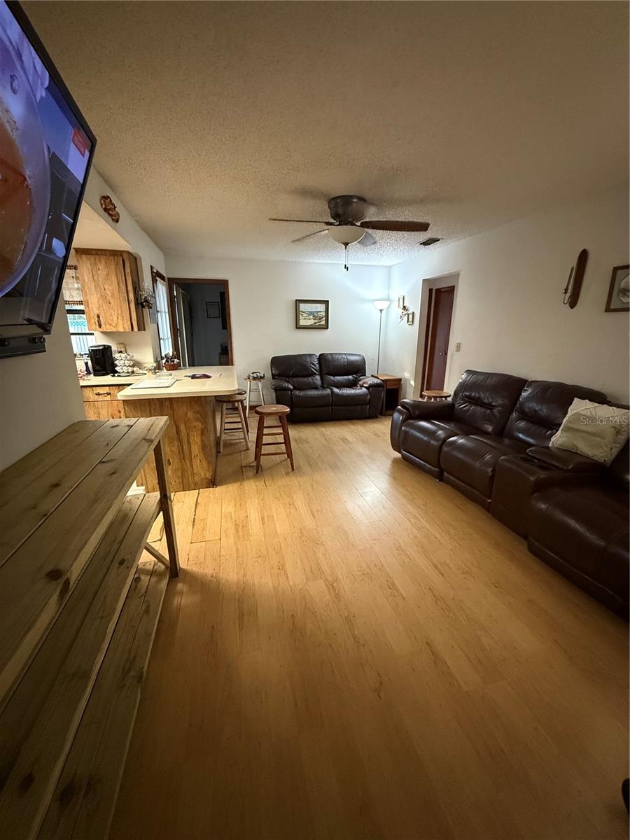 Image 6 of 12 For 3336 T C U Boulevard