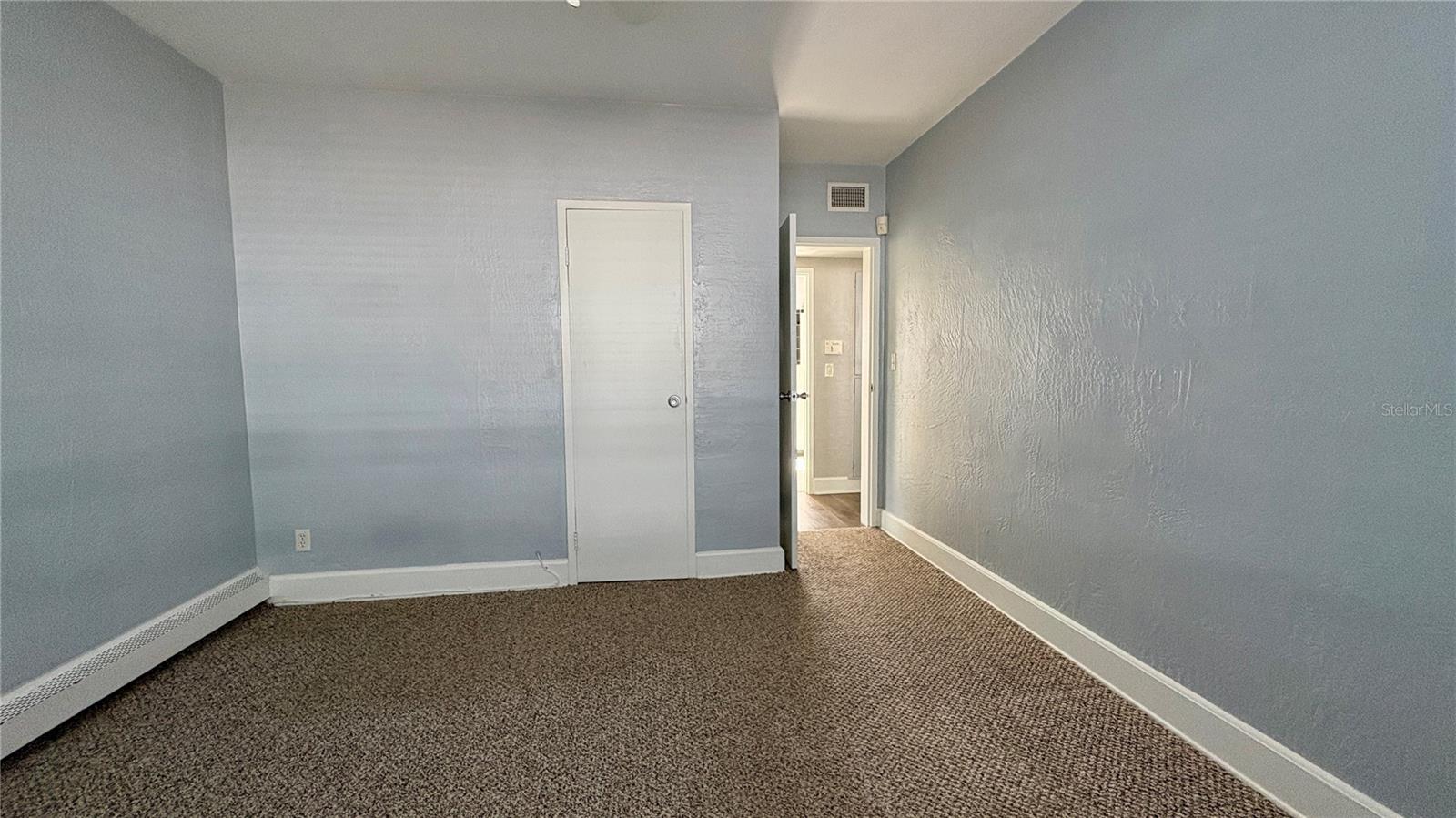 Image 13 of 22 For 500 Beach Street C1