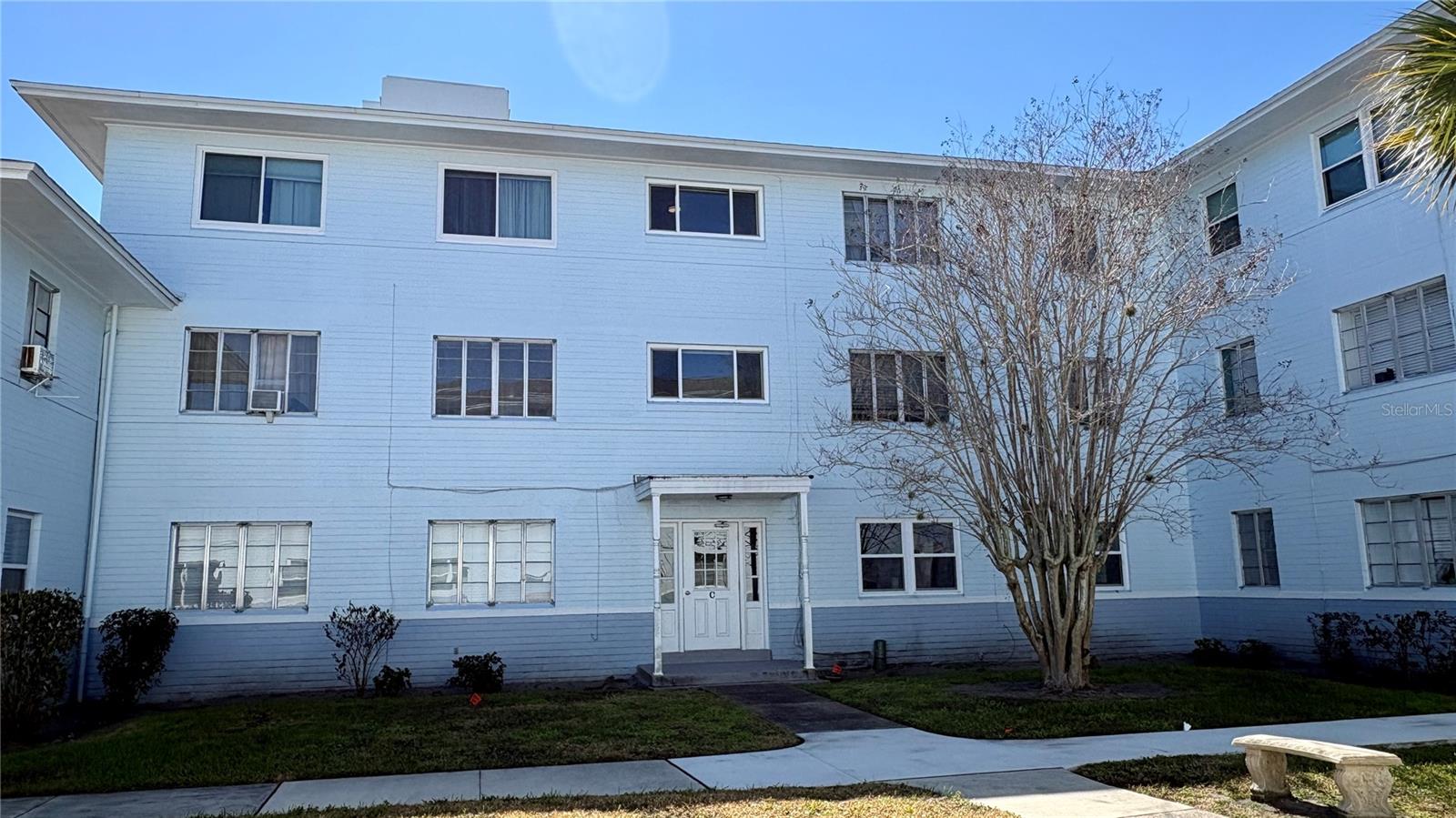 Image 2 of 22 For 500 Beach Street C1