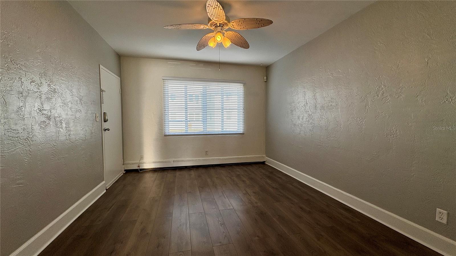 Image 8 of 22 For 500 Beach Street C1