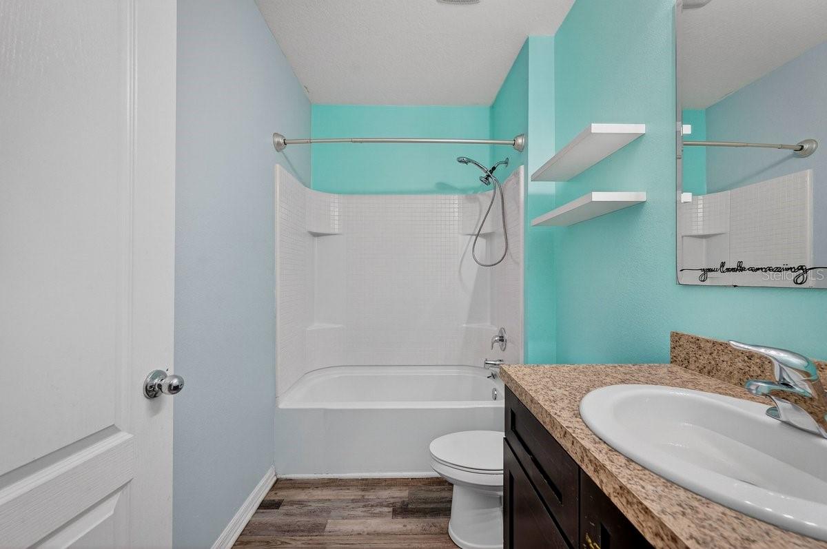 Image 22 of 49 For 430 Pink Coral Lane