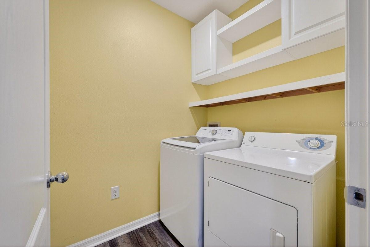 Image 36 of 49 For 430 Pink Coral Lane