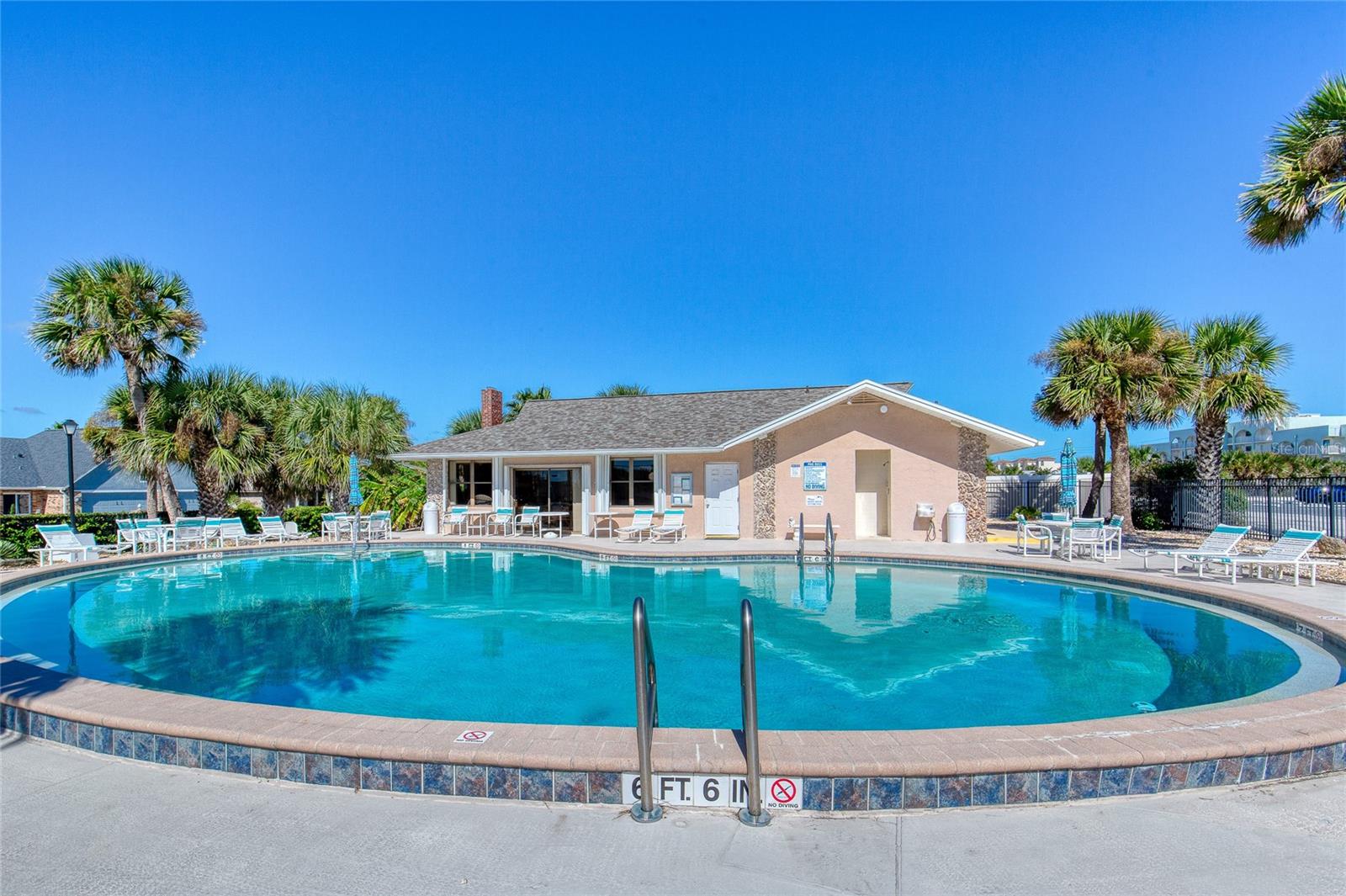 Image 43 of 53 For 3370 Ocean Shore Boulevard 3060