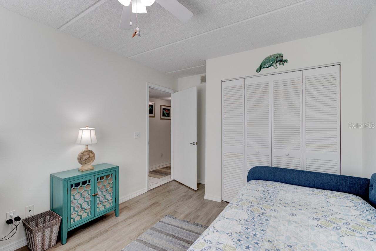 Image 13 of 25 For 1601 Big Tree Road 902