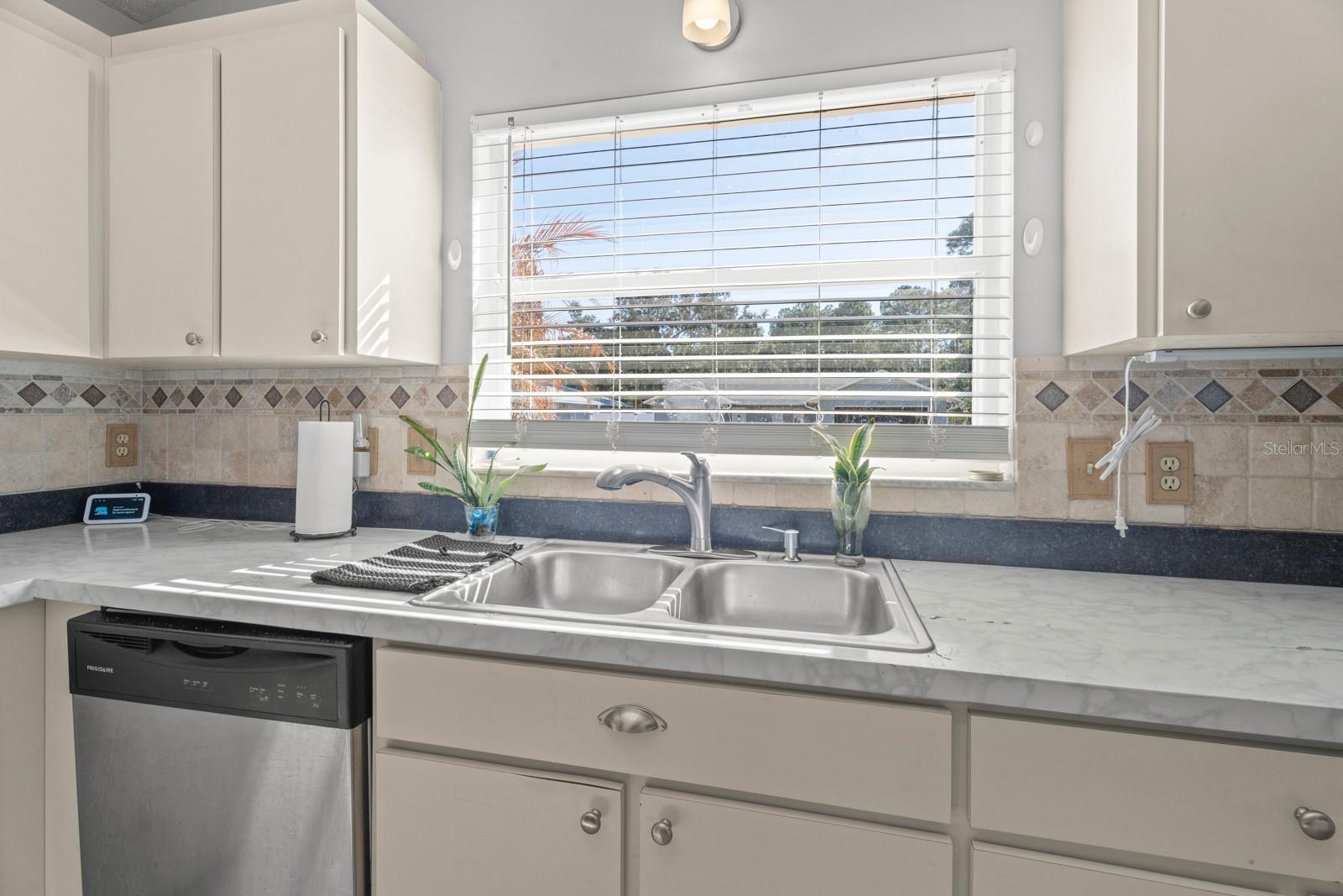 Image 13 of 29 For 1436 Golf Avenue