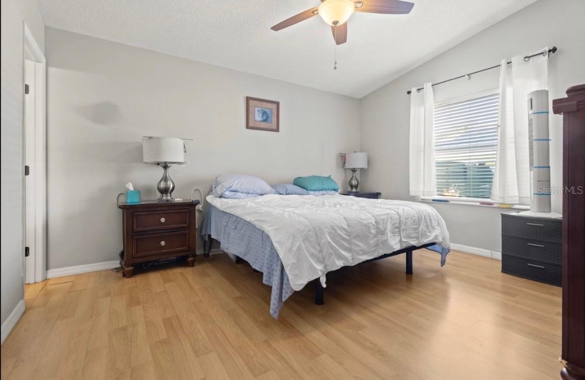 Image 17 of 29 For 1436 Golf Avenue