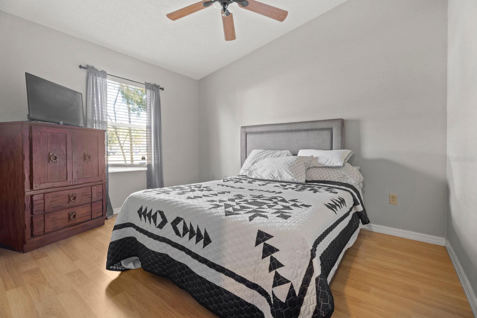 Image 21 of 29 For 1436 Golf Avenue