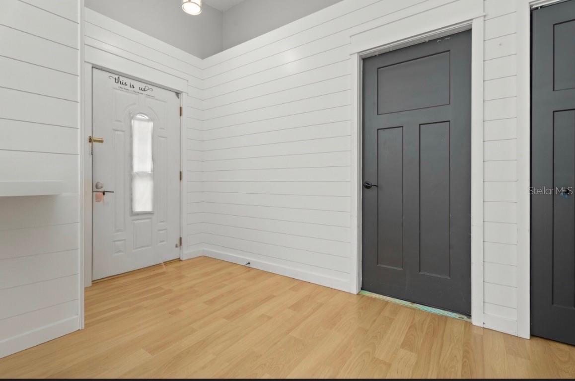 Image 9 of 29 For 1436 Golf Avenue