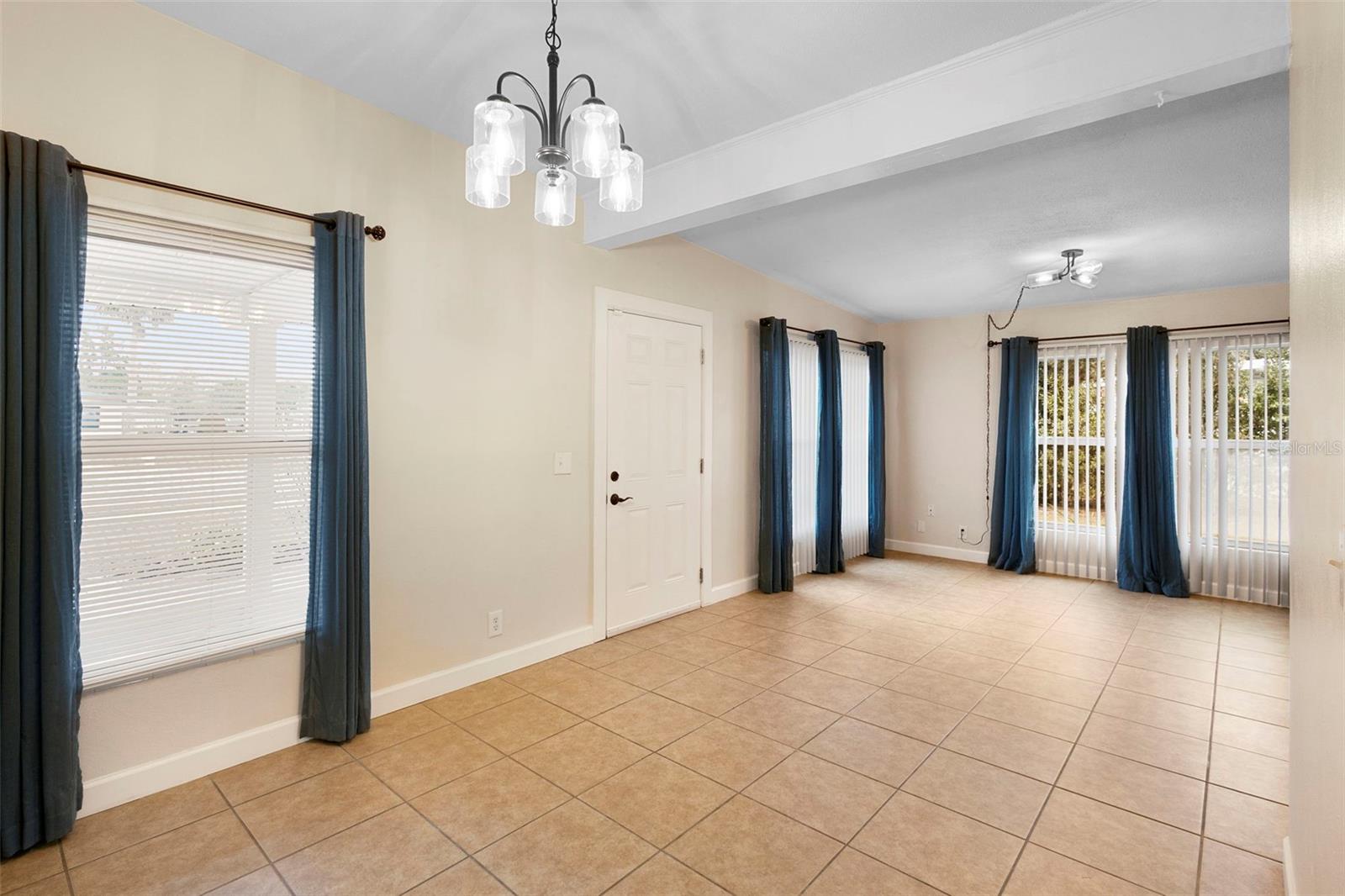 Image 14 of 38 For 617 Mimosa Terrace