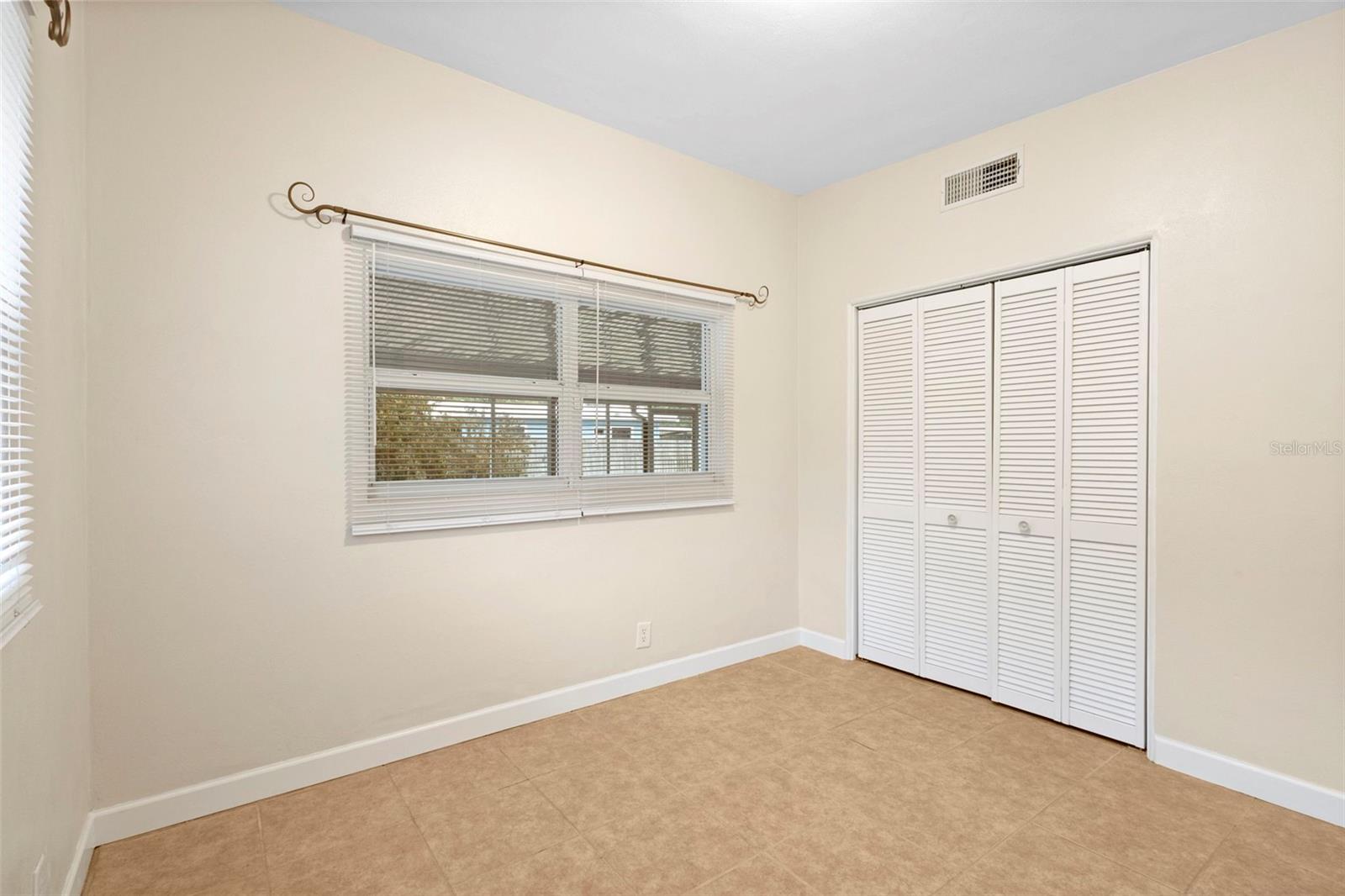 Image 21 of 38 For 617 Mimosa Terrace