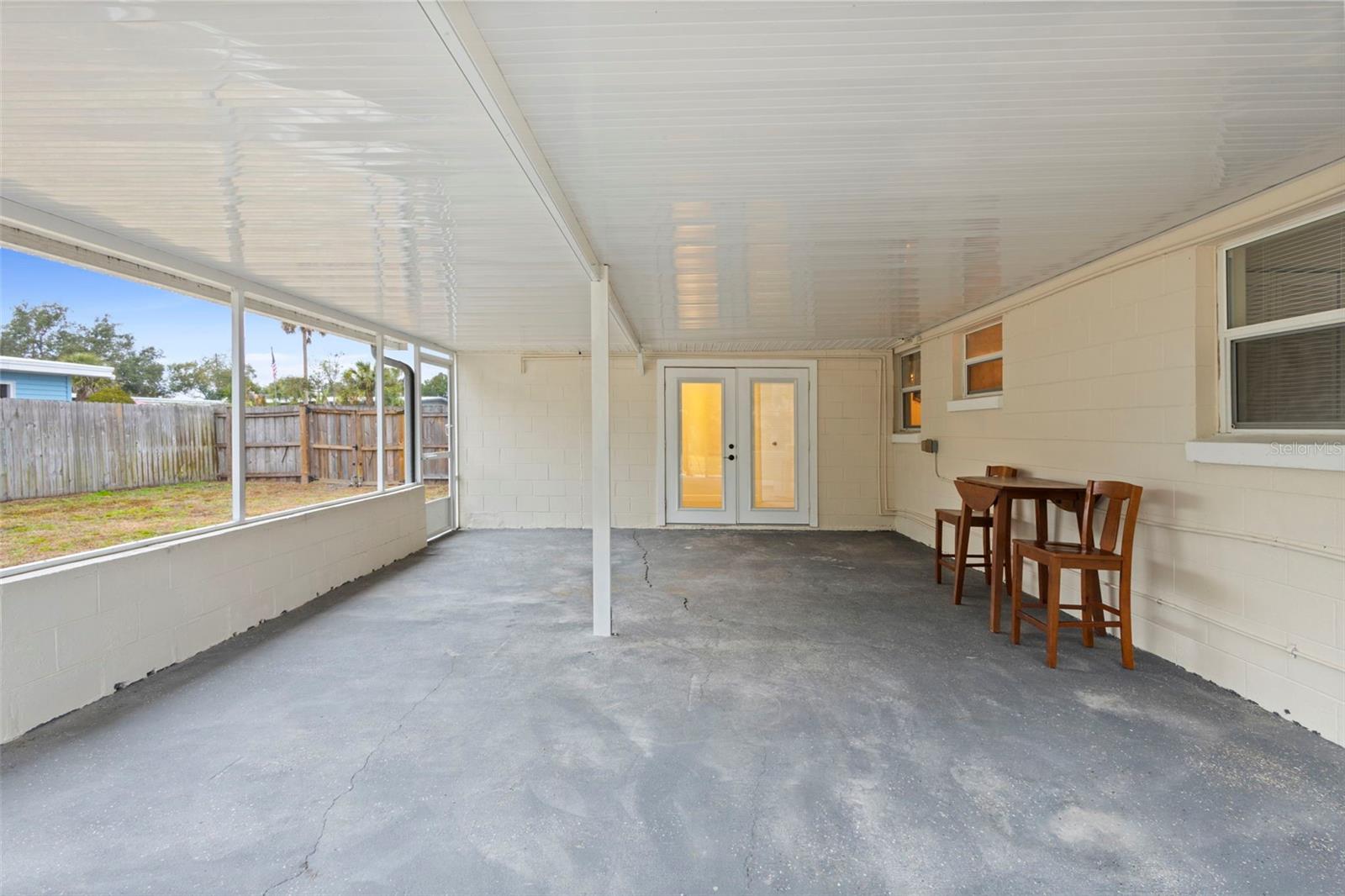 Image 28 of 38 For 617 Mimosa Terrace