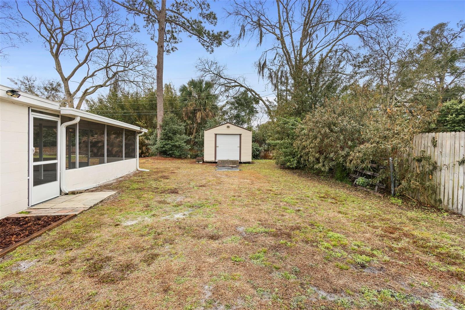 Image 29 of 38 For 617 Mimosa Terrace