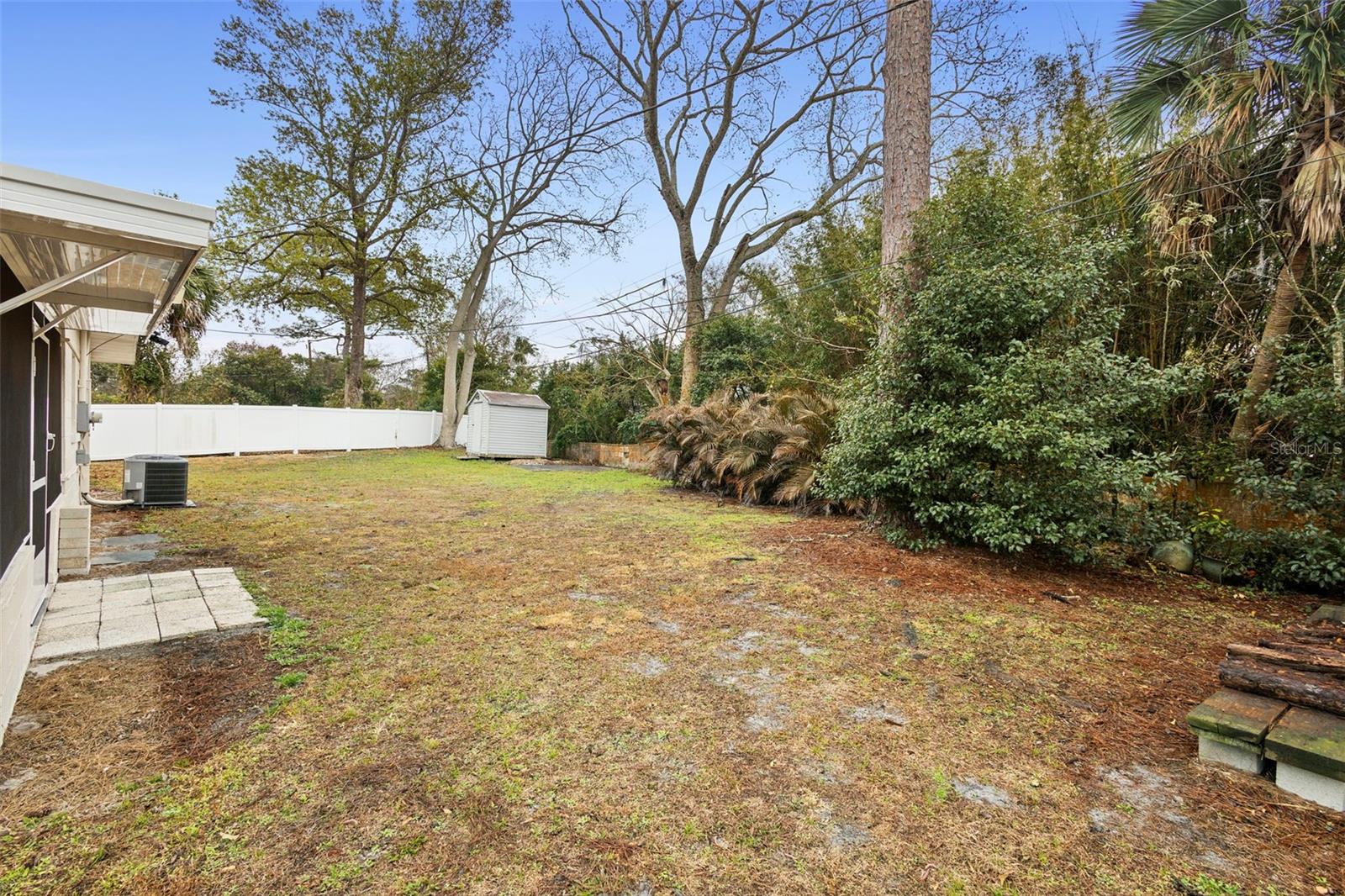 Image 31 of 38 For 617 Mimosa Terrace