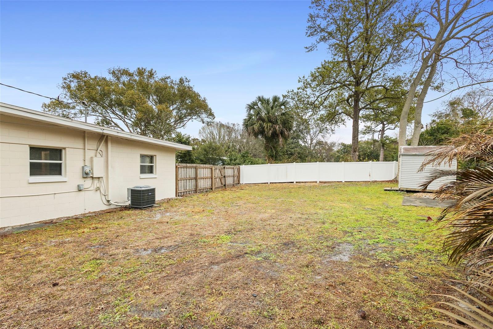 Image 35 of 38 For 617 Mimosa Terrace