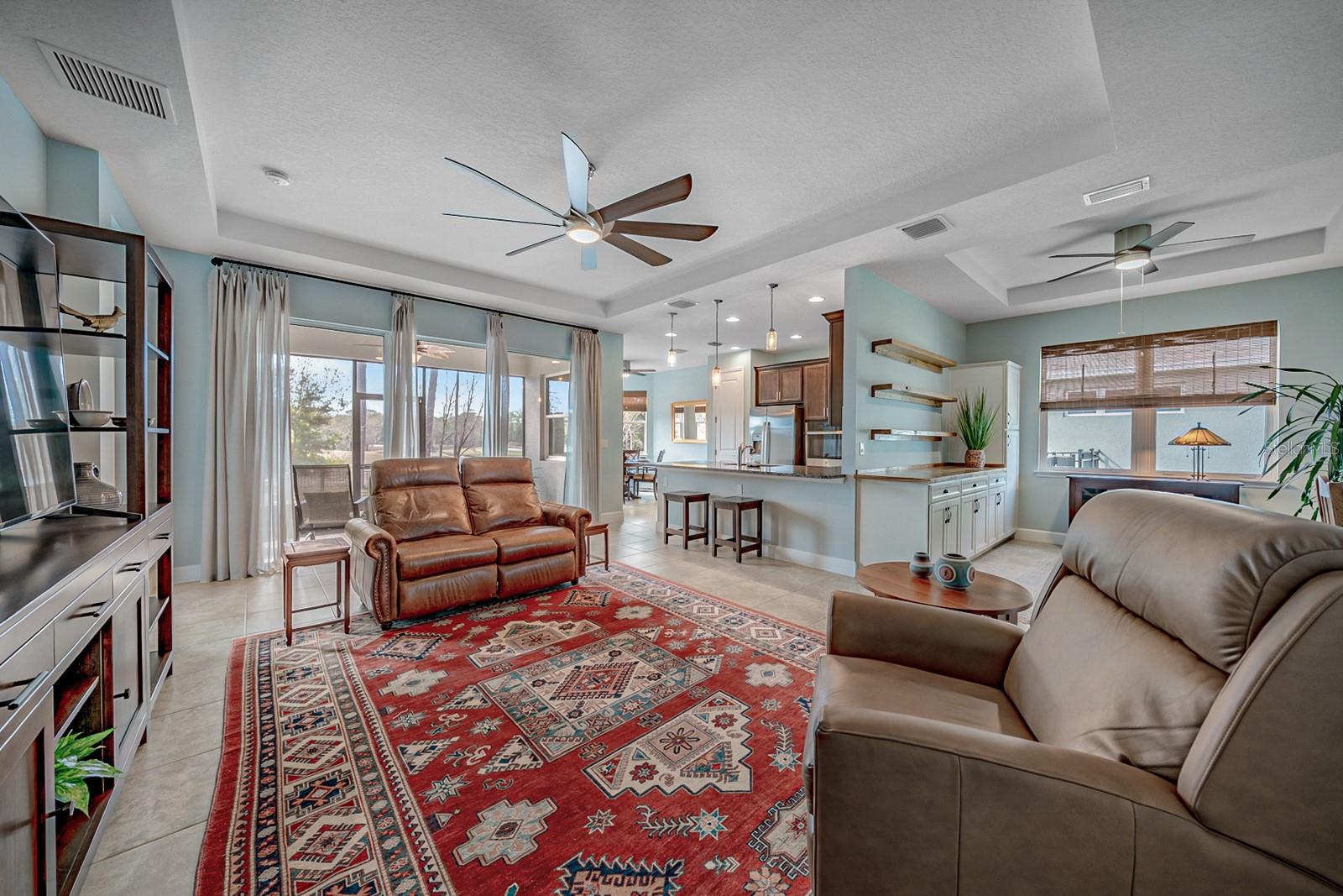 Image 15 of 65 For 1038 Victoria Hills Drive S