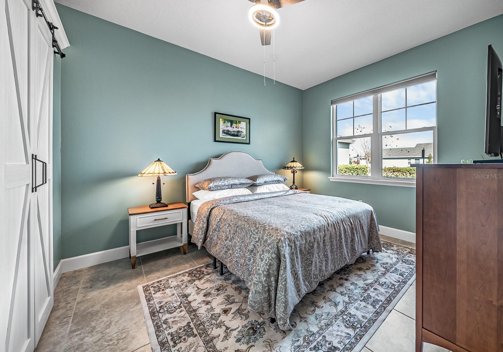 Image 8 of 65 For 1038 Victoria Hills Drive S