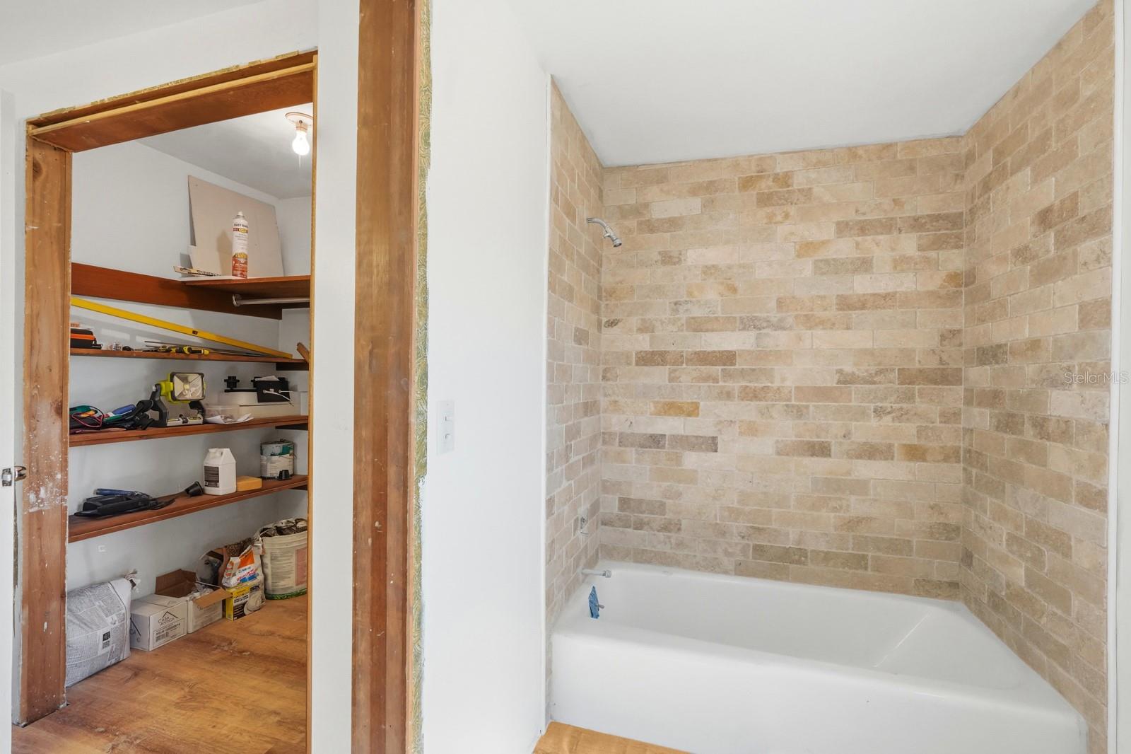 Image 22 of 49 For 1500 French Avenue