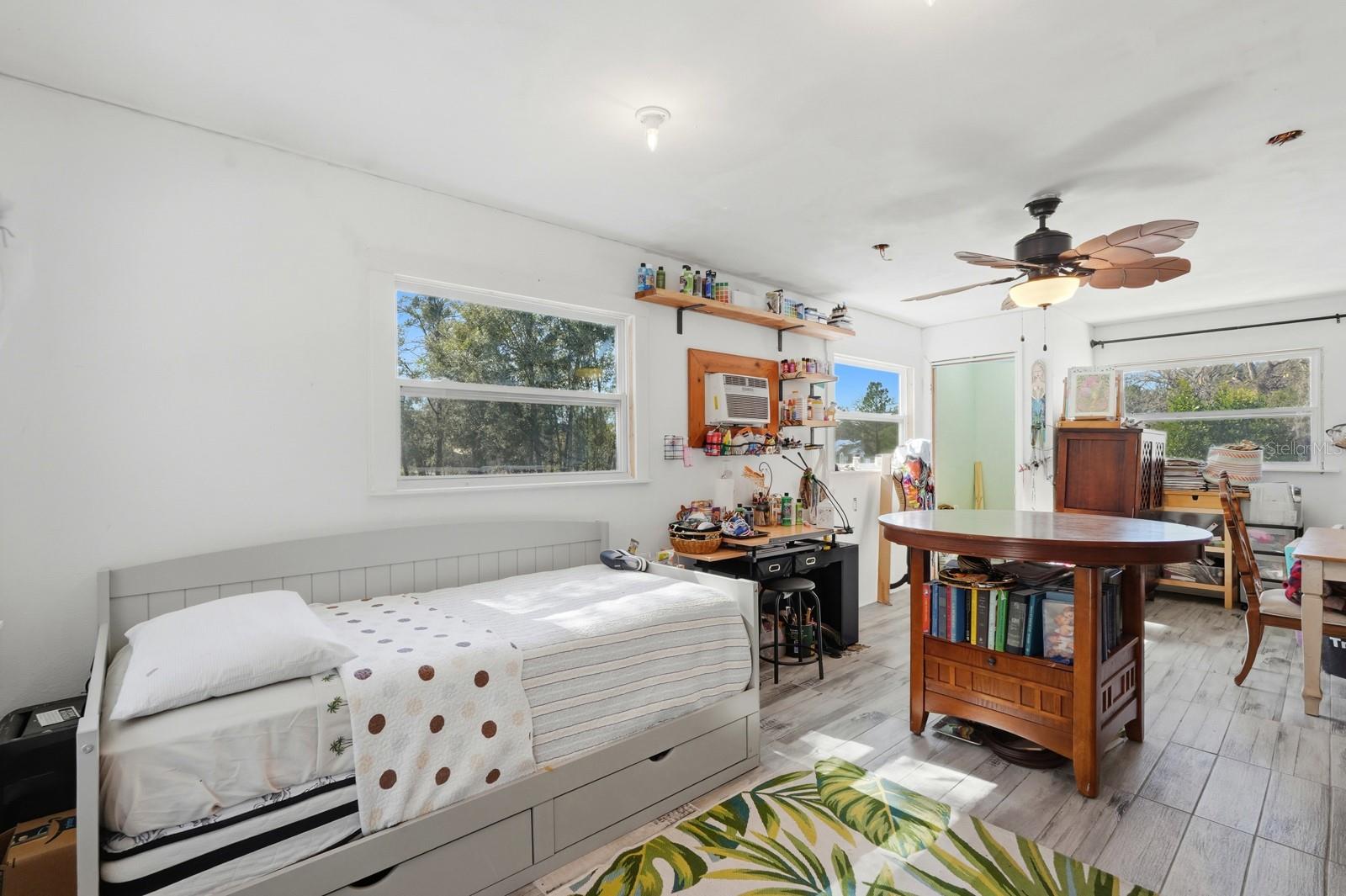 Image 26 of 49 For 1500 French Avenue