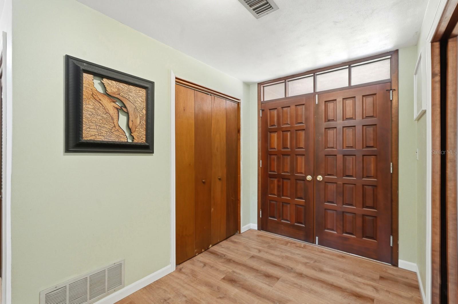 Image 5 of 49 For 1500 French Avenue