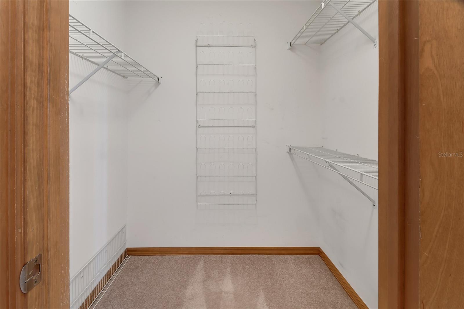 Image 17 of 29 For 1200 Village Lake Drive